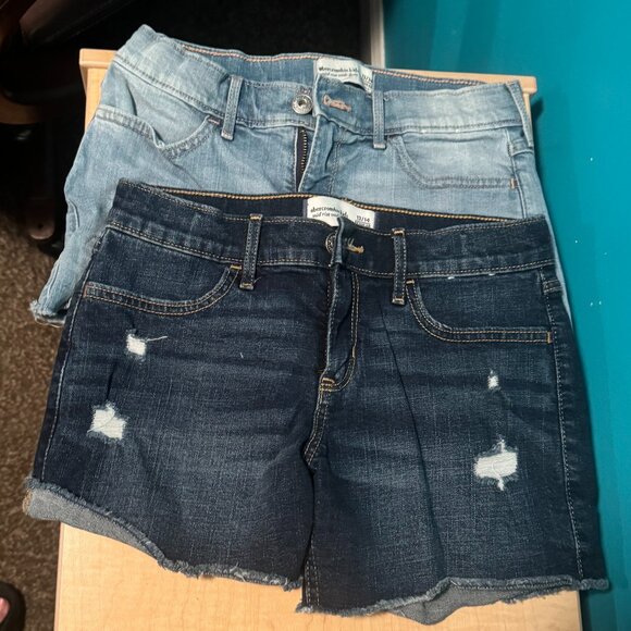 abercrombie kids Other - Abercrombie Girls 13/14 midi shorts BUNDLE OF 2